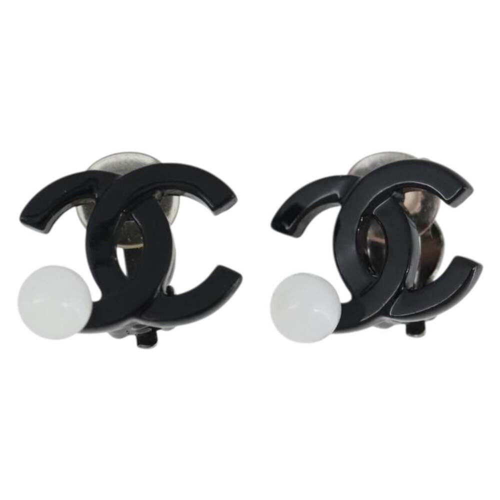 Chanel CC Logo Earring Black